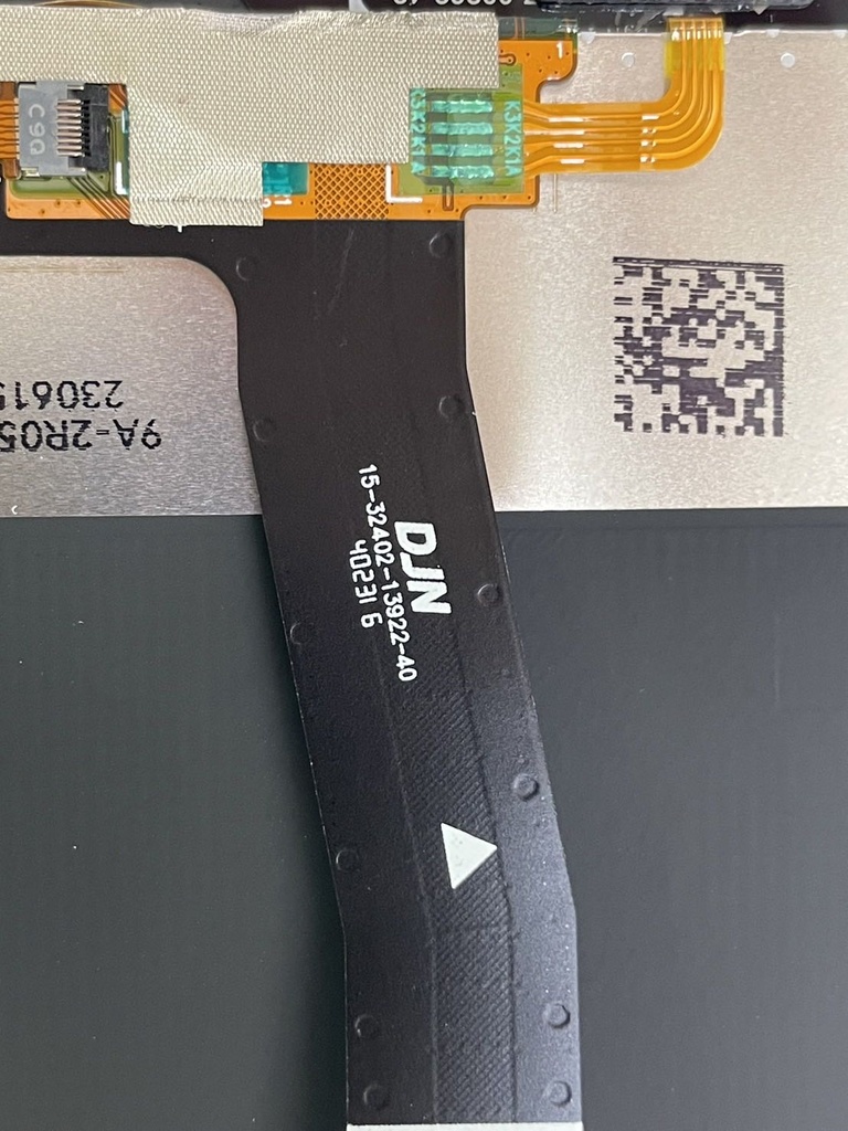 AQUOS Wish3 フロントパネル 黒 (取り出し品)