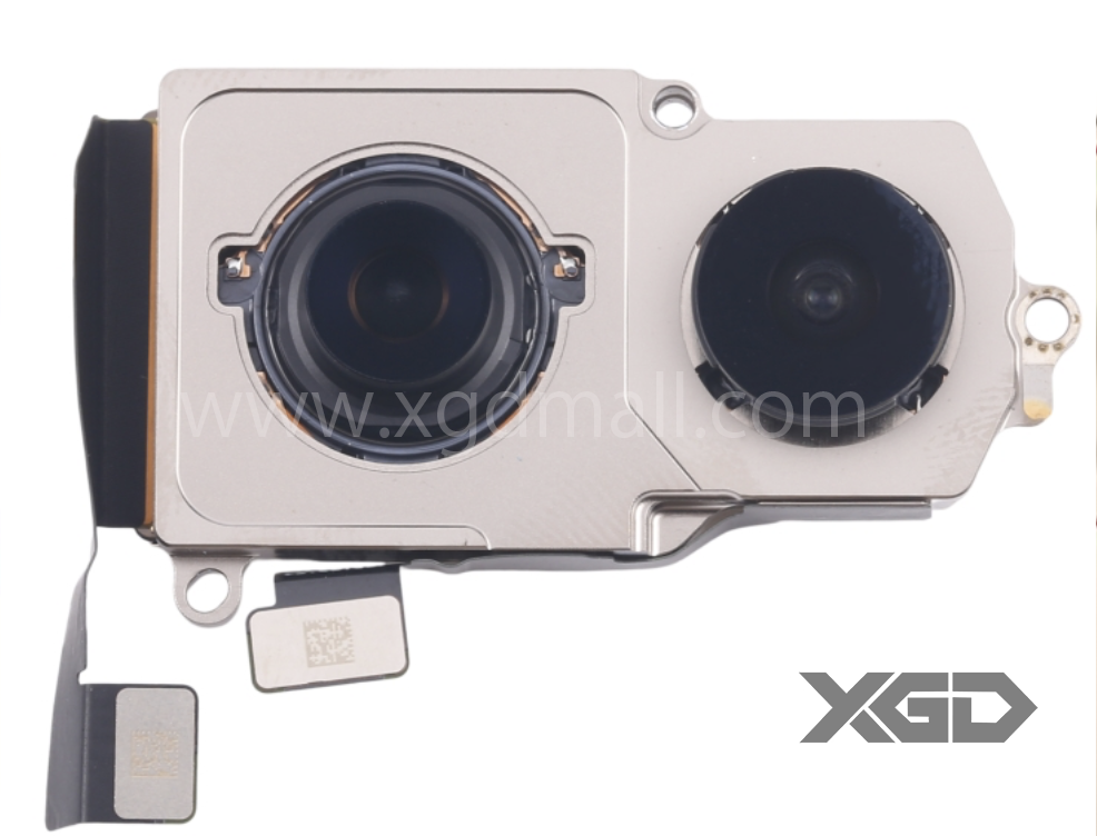 iPhone 16 アウトカメラ