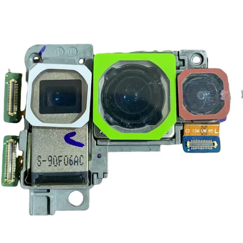 Galaxy Note 20 Ultra 5G アウトカメラ（望遠 + 広角 + メイン）