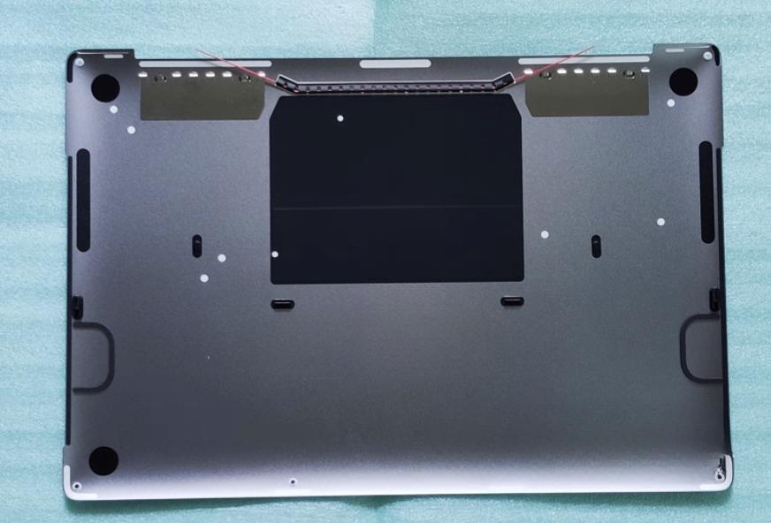 （取り寄せ品 ）MacBook Pro A2141 16-INCH ONDERKANT (2019 - 2020) - ZILVER ボトムケース