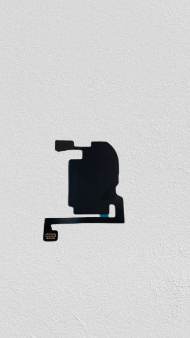 iPhone 16 Pro マイク