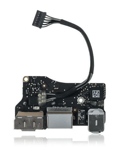 [X7536] （取り寄せ品）MACBook AIR A1369 2011 I/Oボード