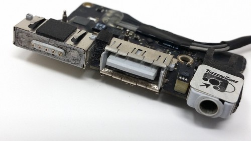 [X7546] （取り寄せ品 ）MACBook AIR A1466 2013 - 2017 I/Oボード